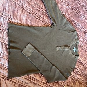 Brand new men’s Wallace & Barnes thermal Henley